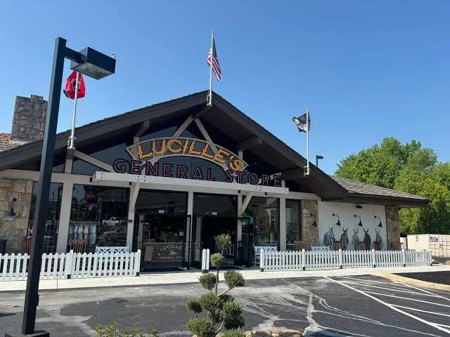 Lucille's exterior daytime